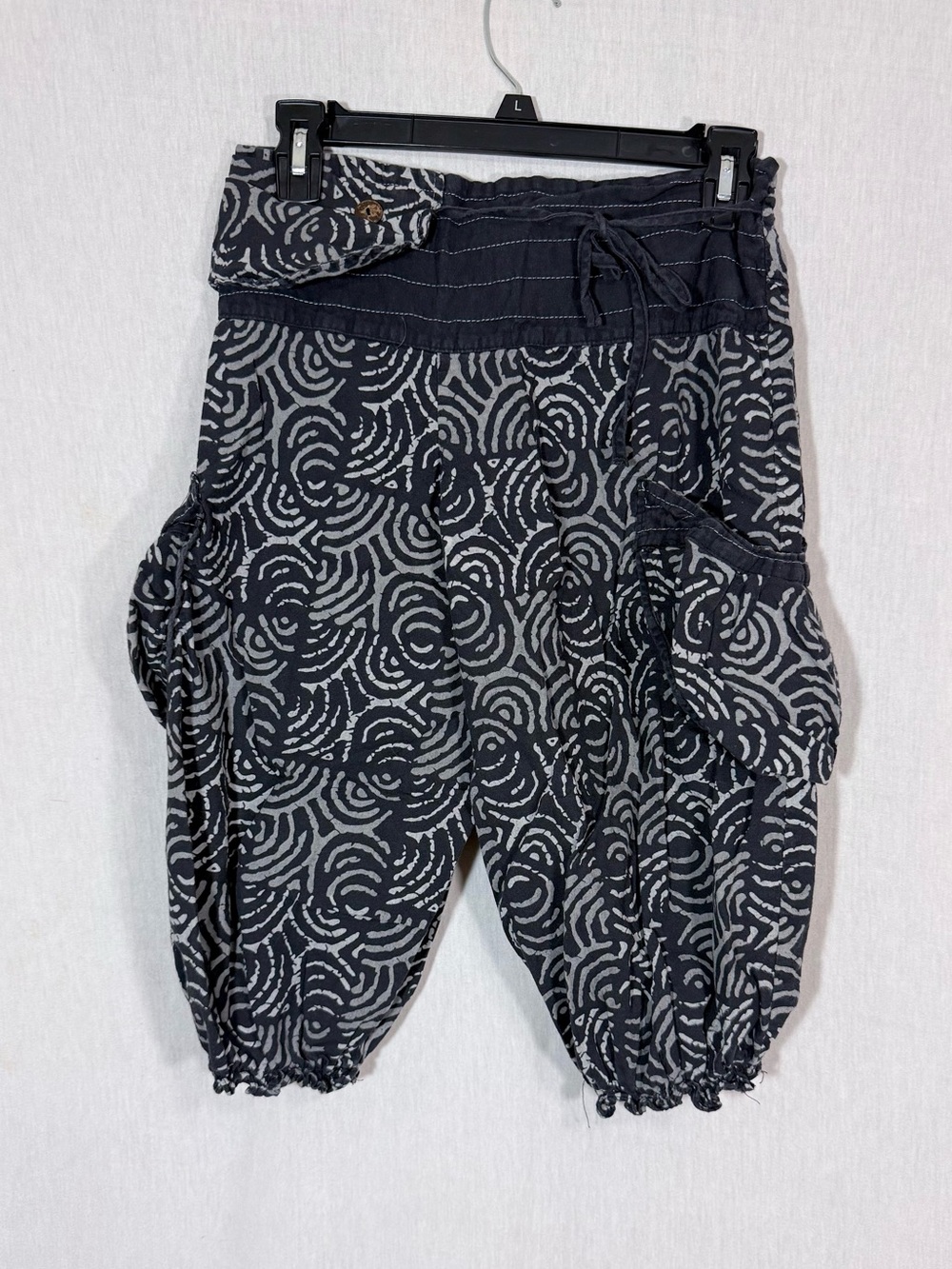 100% cotton Thai Patterned Black & Gray Harem Pants size S